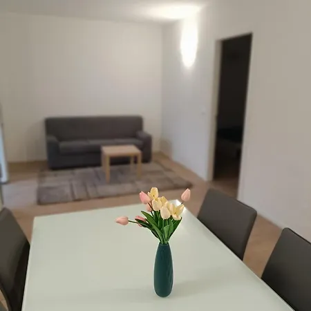 La Roggia - Con 2 E Garage Apartment Carzano (Trentino)